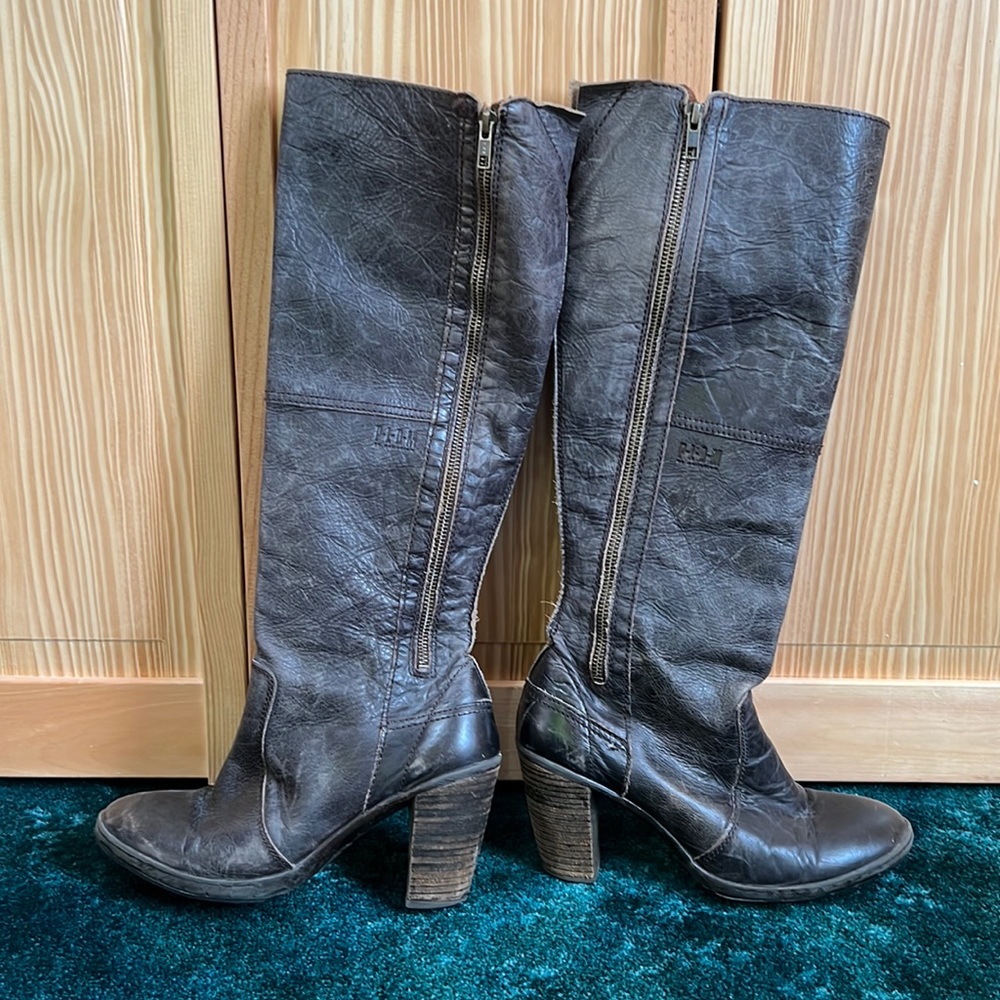 PLDM by Palladium leather boots size 9